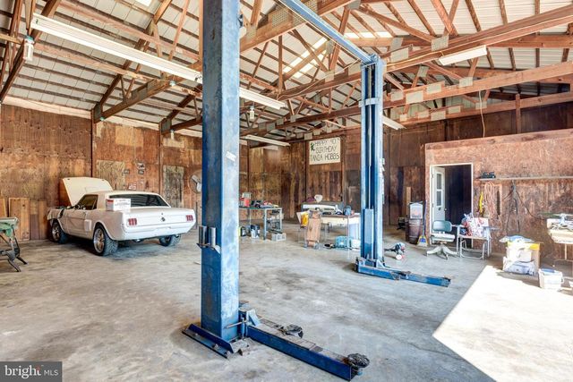 5100 SHAFFER MILL RD, Manchester, MD 21102