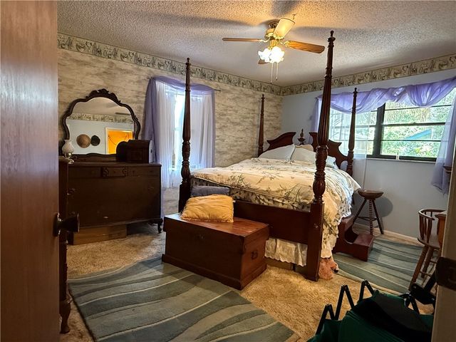 945 33rd Avenue SW, Vero Beach, FL 32968