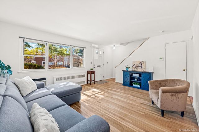 9 Geneva Road 9, Ossining, NY 10562