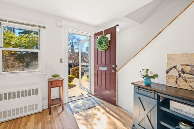 9 Geneva Road 9, Ossining, NY 10562