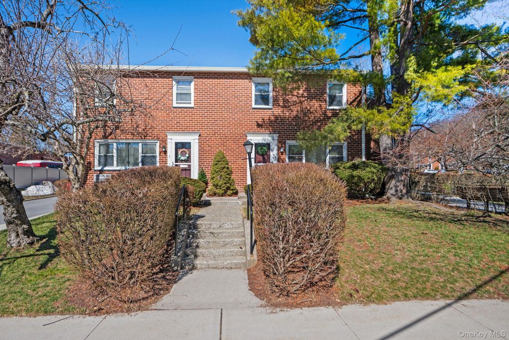 9 Geneva Road 9, Ossining, NY 10562