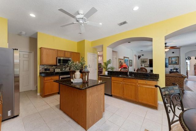 3463 CREEK RUN LANE, Eustis, FL 32736