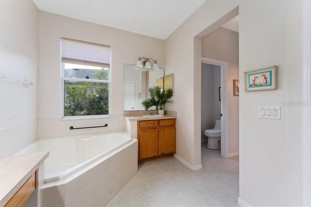 3463 CREEK RUN LANE, Eustis, FL 32736