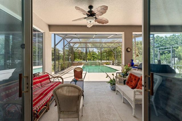 3463 CREEK RUN LANE, Eustis, FL 32736