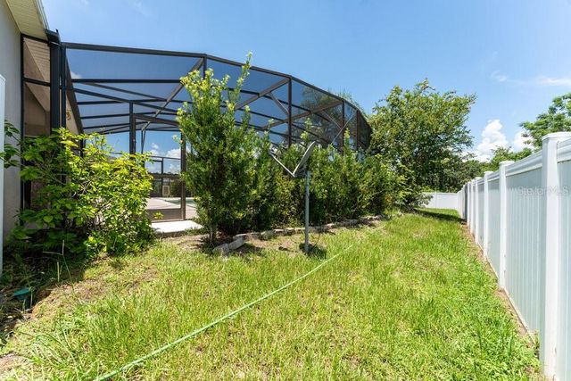 3463 CREEK RUN LANE, Eustis, FL 32736