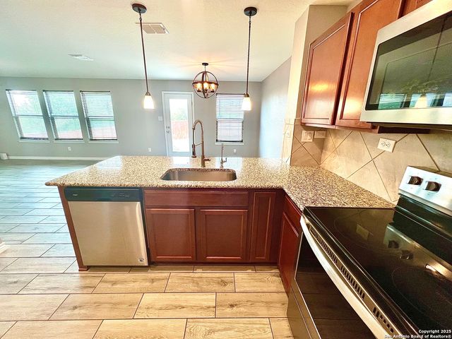 4471 Tivoli, Converse, TX 78109