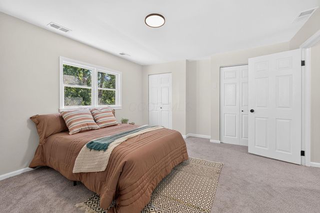 73 Campbell Street, Delaware, OH 43015