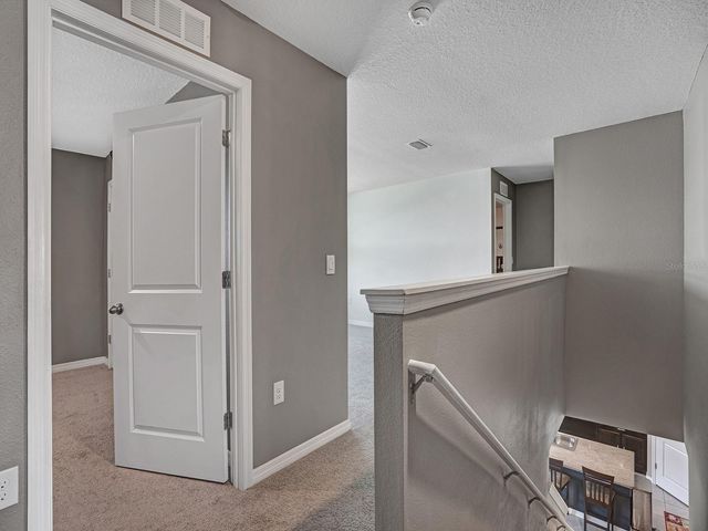 7850 SAIL CLOVER LANE, Zephyrhills, FL 33540