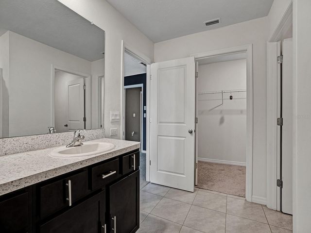 7850 SAIL CLOVER LANE, Zephyrhills, FL 33540