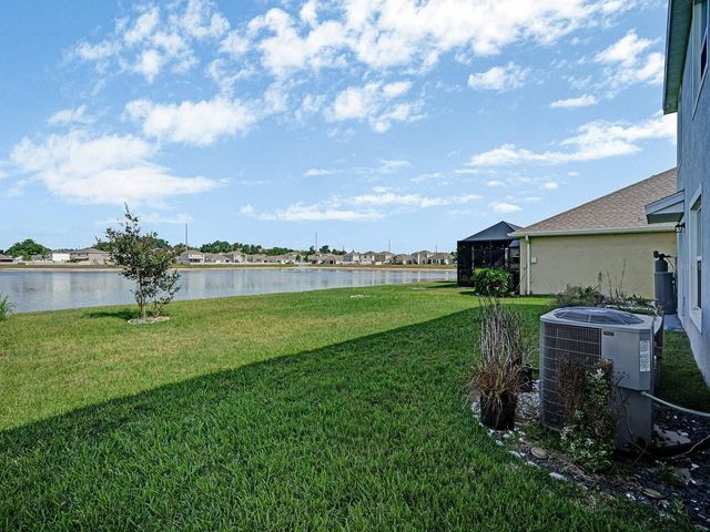 7850 SAIL CLOVER LANE, Zephyrhills, FL 33540