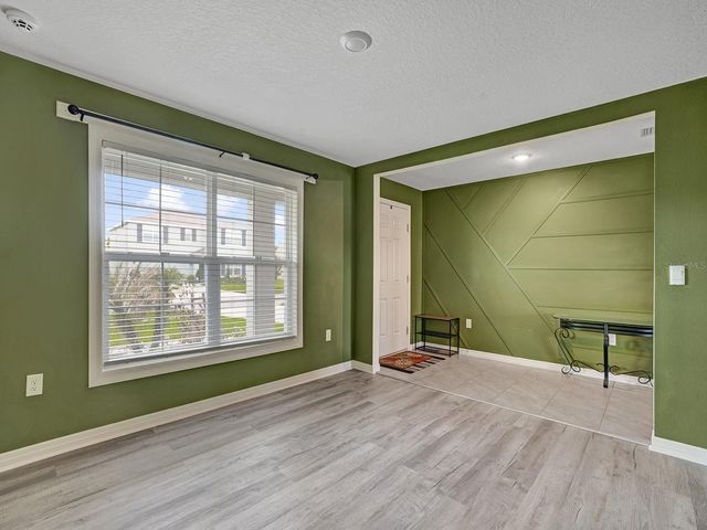 7850 SAIL CLOVER LANE, Zephyrhills, FL 33540