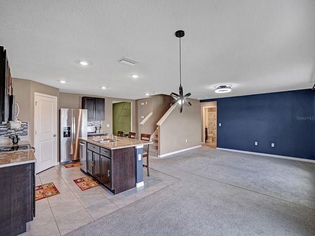7850 SAIL CLOVER LANE, Zephyrhills, FL 33540
