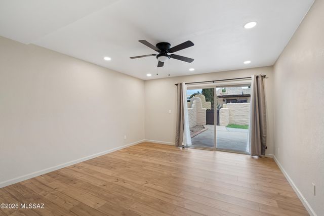 285 S Kolb Rd Unit 10, Tucson, AZ 85710