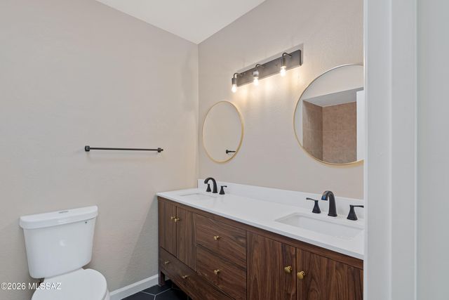 285 S Kolb Rd Unit 10, Tucson, AZ 85710