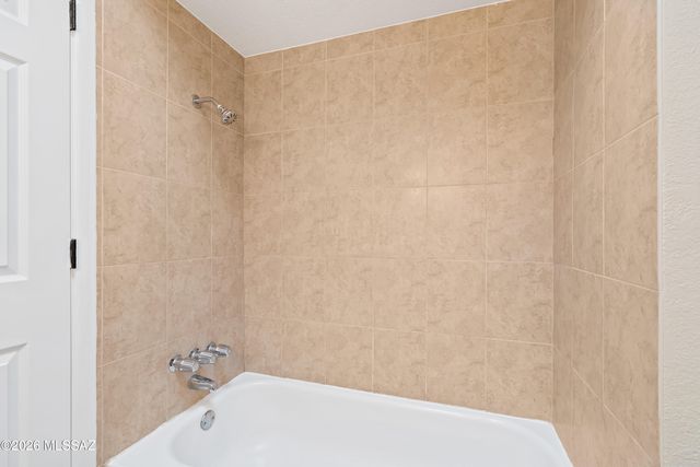 285 S Kolb Rd Unit 10, Tucson, AZ 85710