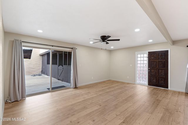 285 S Kolb Rd Unit 10, Tucson, AZ 85710