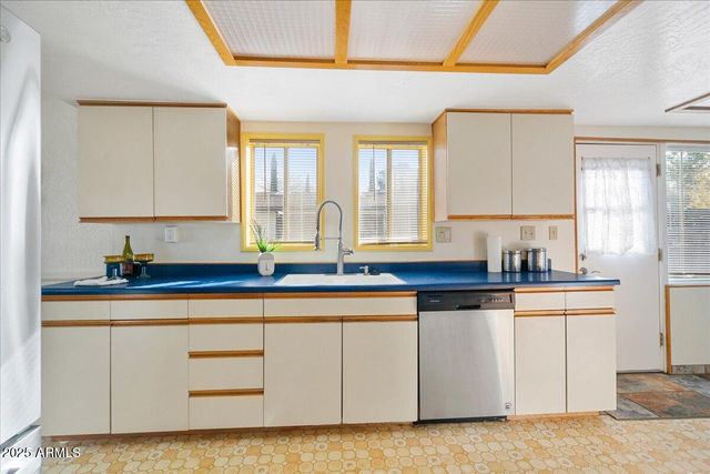 766 N MAIN Street, Cottonwood, AZ 86326