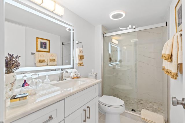 23200 Camino Del Mar 603, Boca Raton, FL 33433