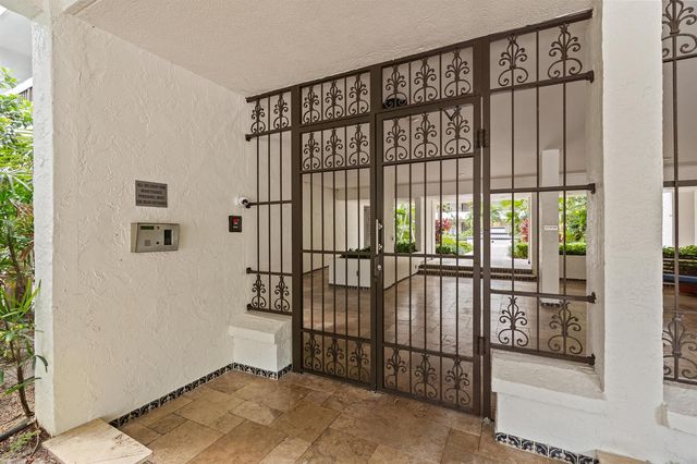 23200 Camino Del Mar 603, Boca Raton, FL 33433