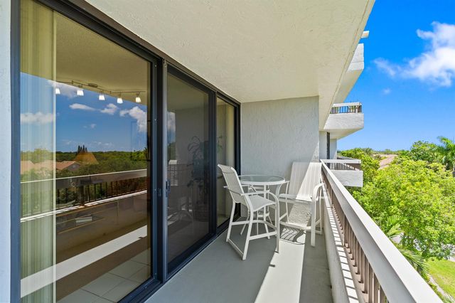 23200 Camino Del Mar 603, Boca Raton, FL 33433
