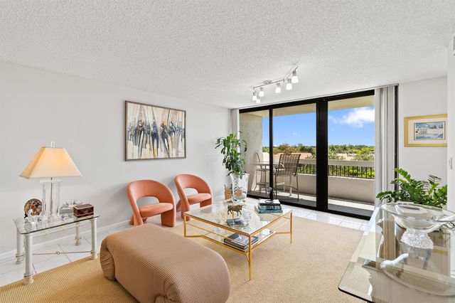 23200 Camino Del Mar 603, Boca Raton, FL 33433