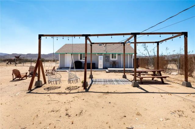 65076 E Broadway, Joshua Tree, CA 92252