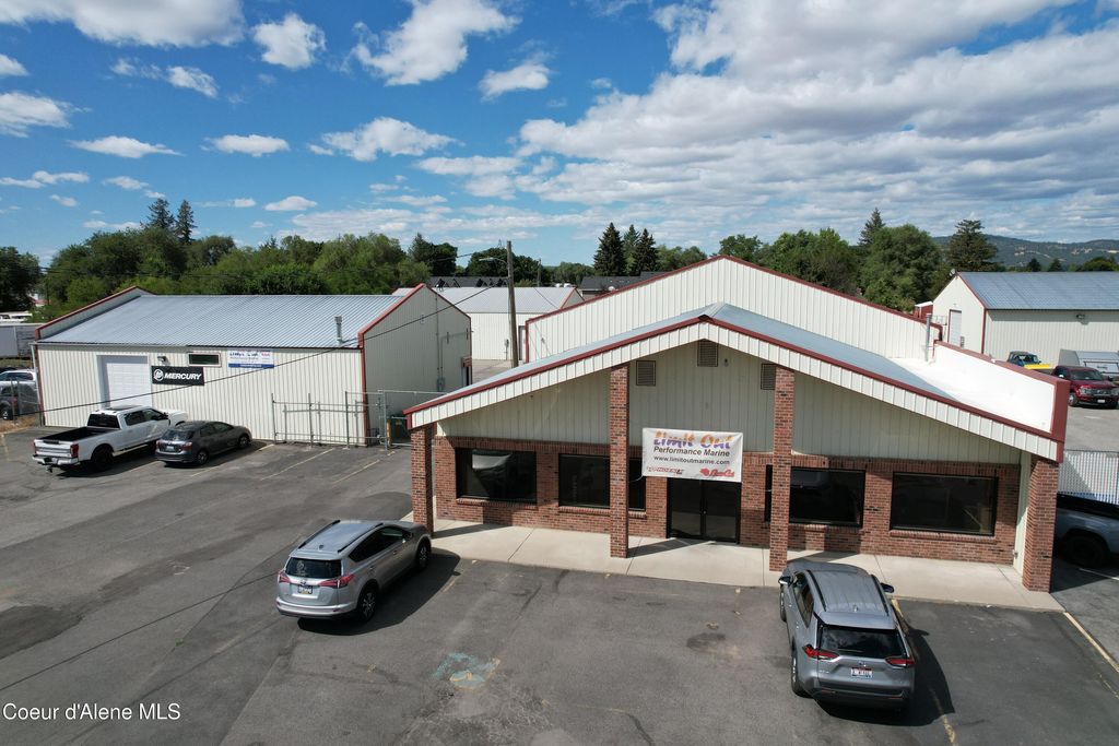 17809 E Appleway Ave, Greenacres, WA 99016 photo 2