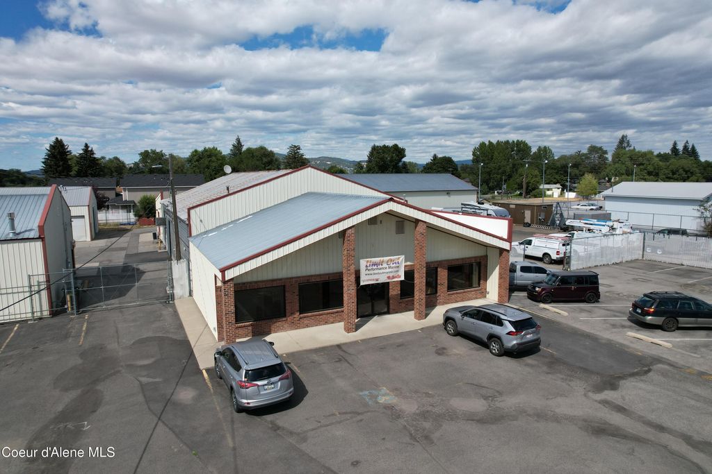 17809 E Appleway Ave, Greenacres, WA 99016 photo 3