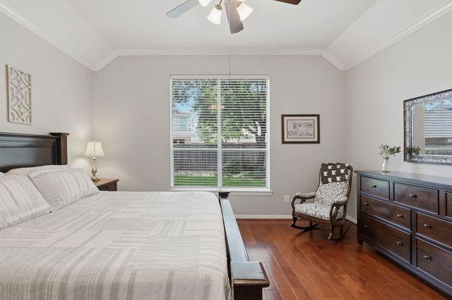 82 S Rocky Point Circle, The Woodlands, TX 77389
