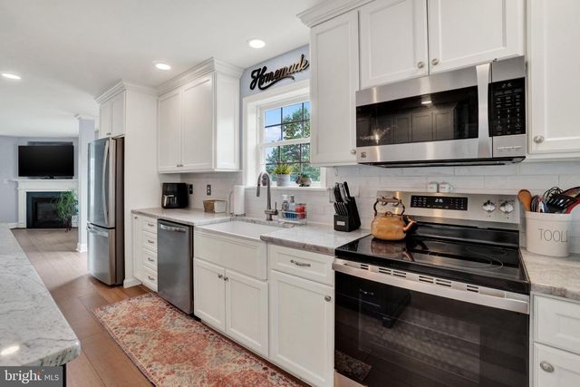 2945 ANTHONY WAY, Dover, PA 17315