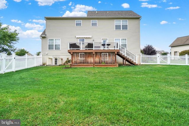 2945 ANTHONY WAY, Dover, PA 17315