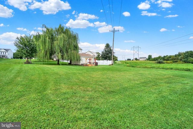 2945 ANTHONY WAY, Dover, PA 17315