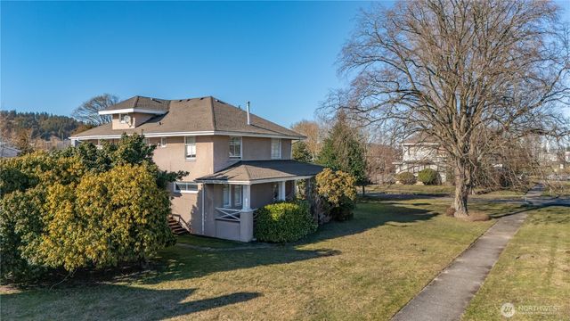 506 1st Street SW, Auburn, WA 98001