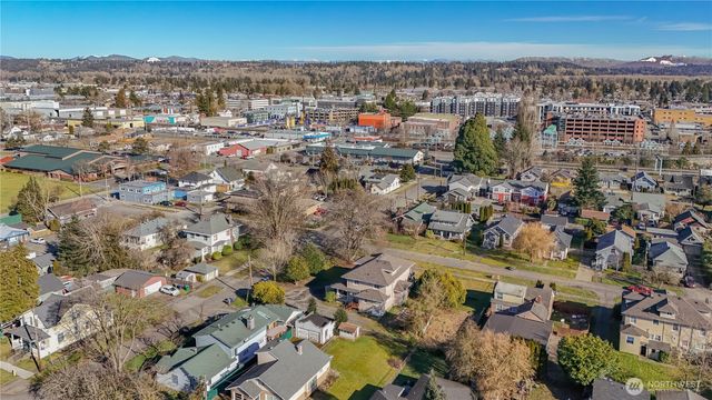 506 1st Street SW, Auburn, WA 98001