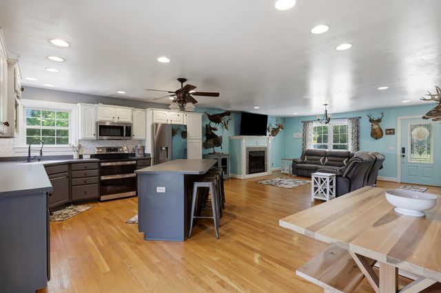 688 Cap Bottom Lane, Harrodsburg, KY 40330