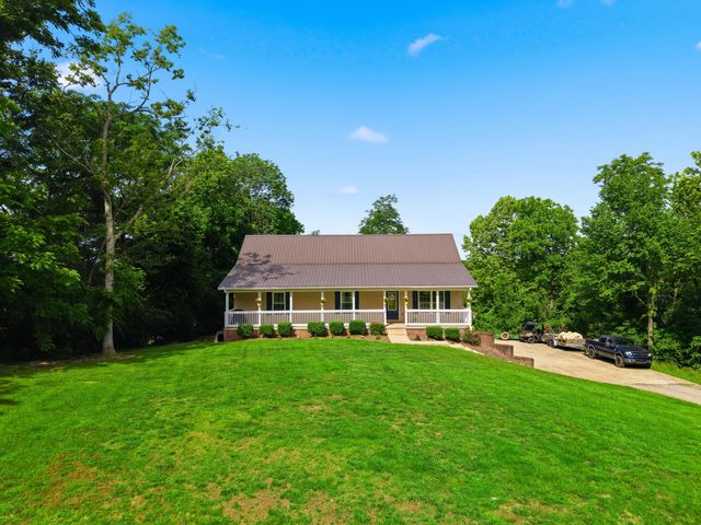 688 Cap Bottom Lane, Harrodsburg, KY 40330