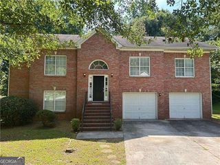 5975 Arbor Links Road, Lithonia, GA 30058