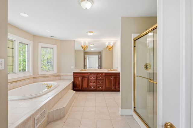 15230 Alpine Drive, Orland Park, IL 60467