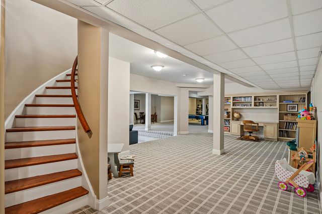 15230 Alpine Drive, Orland Park, IL 60467