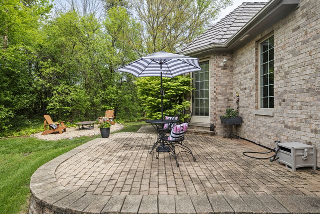 15230 Alpine Drive, Orland Park, IL 60467