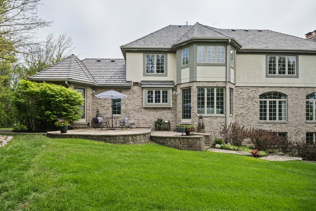15230 Alpine Drive, Orland Park, IL 60467