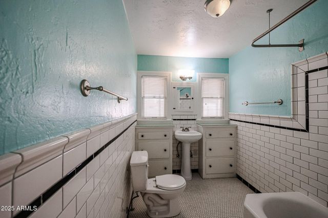 2232 N 13TH Street, Phoenix, AZ 85006