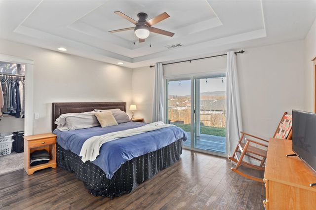 110 Linton Way, Eagle Point, OR 97524