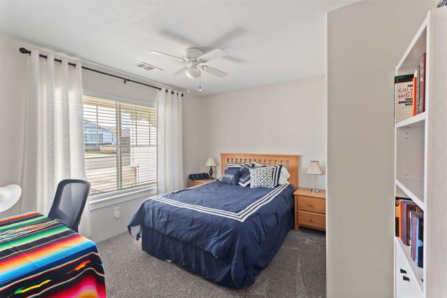 110 Linton Way, Eagle Point, OR 97524