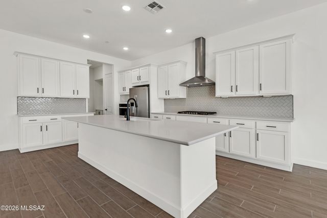 5038 W Tavira Way, Marana, AZ 85742