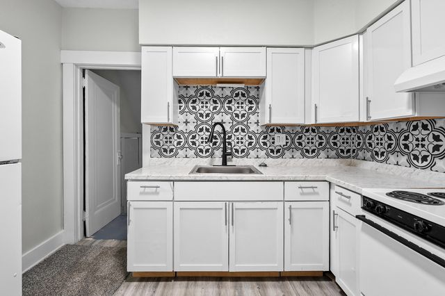 26 E Avenue N, Battle Creek City, MI 49037