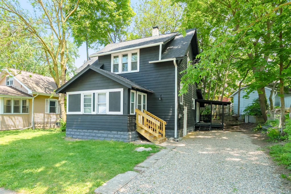 26 E Avenue N, Battle Creek City, MI 49037