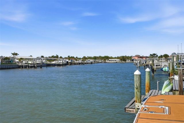 573 BOCA CIEGA POINT BOULEVARD N, St Petersburg, FL 33708
