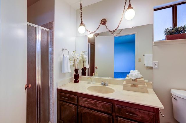 131 N Terry Avenue, Clovis, CA 93612