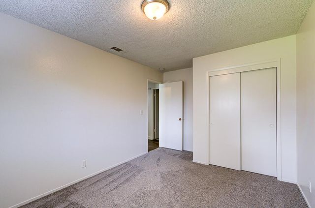 131 N Terry Avenue, Clovis, CA 93612